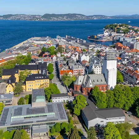 Unique And Spacious In Bergens Charming Area Bergen