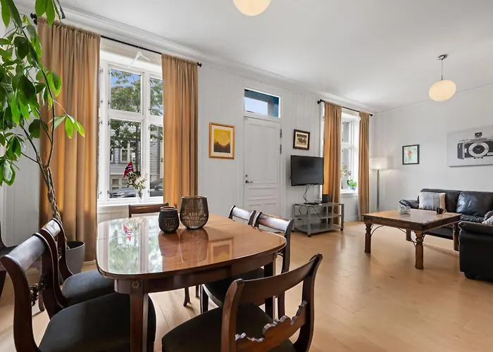 Unique And Spacious In Bergens Charming Area *