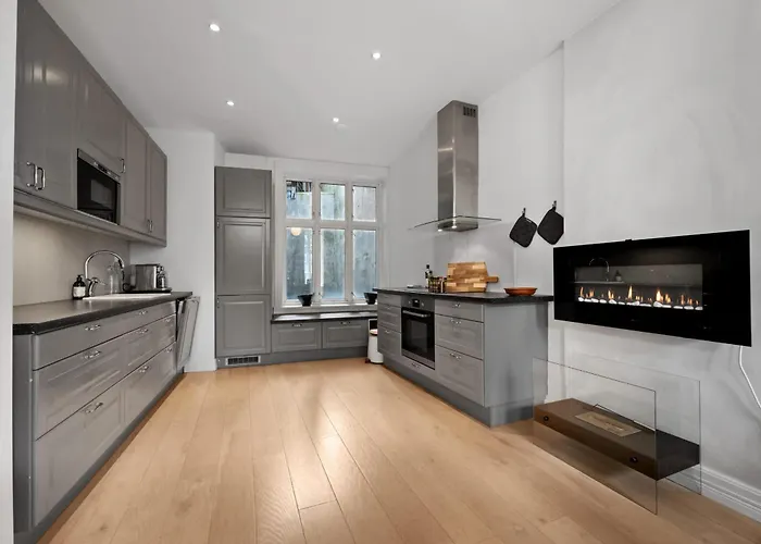 Unique And Spacious In Bergens Charming Area